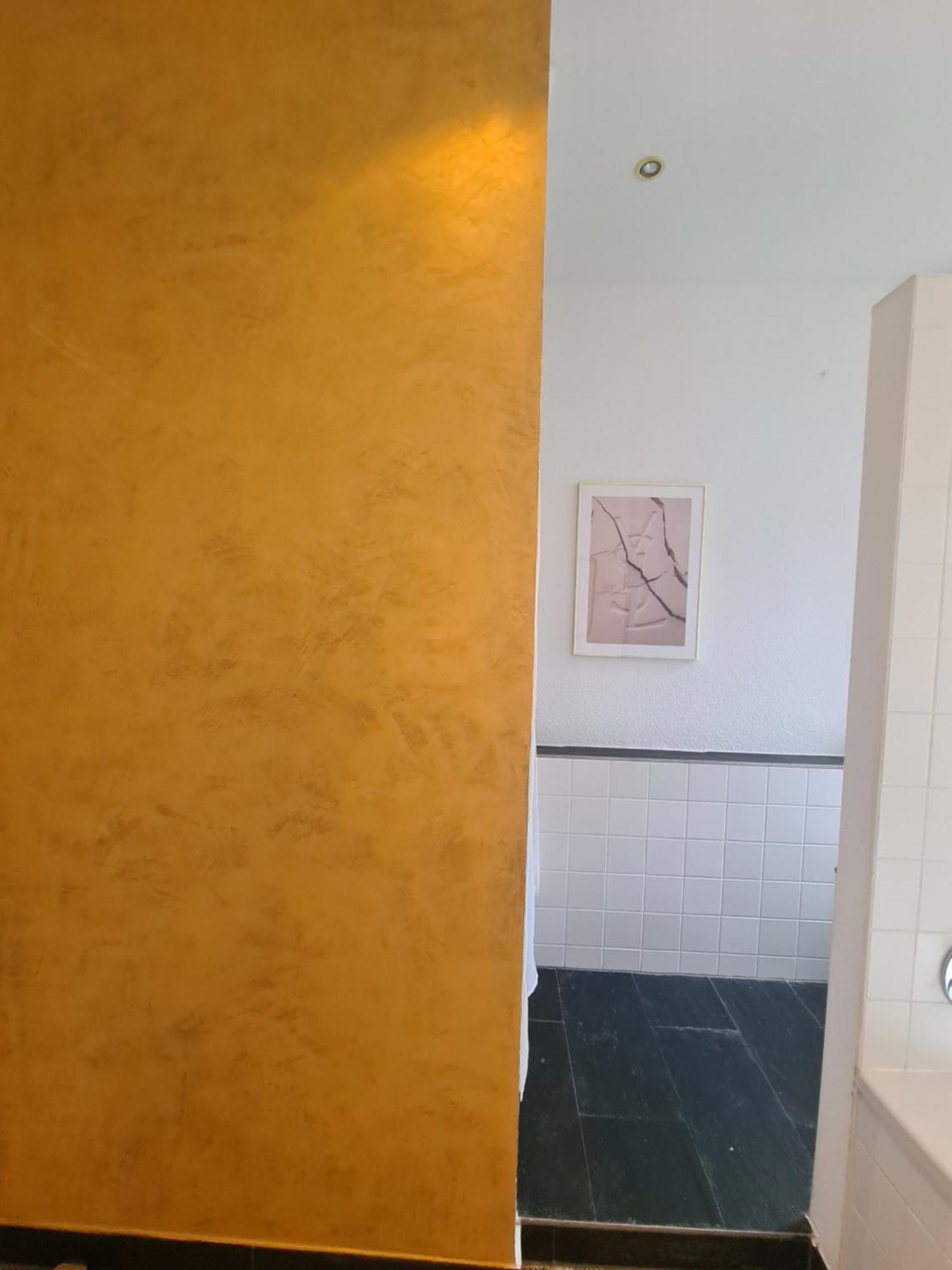 Home Away From Home Stylish Central Netflix Kitchen Wiesbaden Luaran gambar